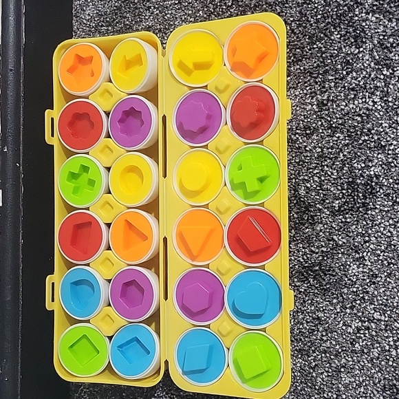 PREXTEX My First Find & Match Easter Matching Eggs w/Yellow Eggs Holder - Picture 3 of 5